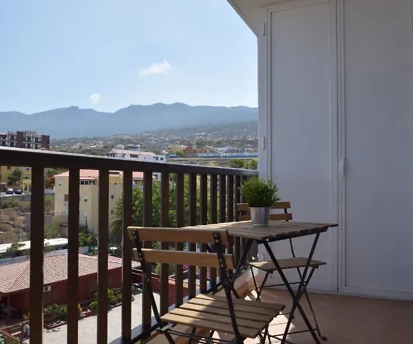 - Rest / Sea View Apartment *