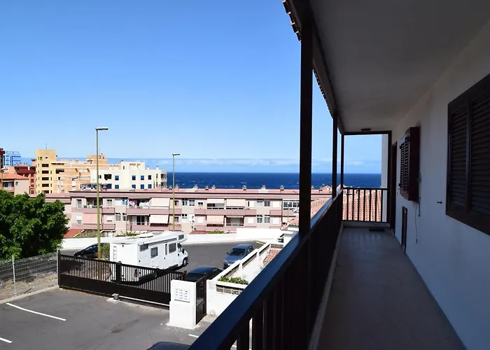 - Rest / Sea View * كانديلاريا