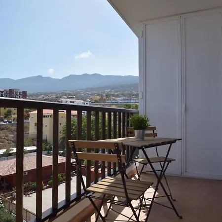 - Rest / Sea View Apartment *